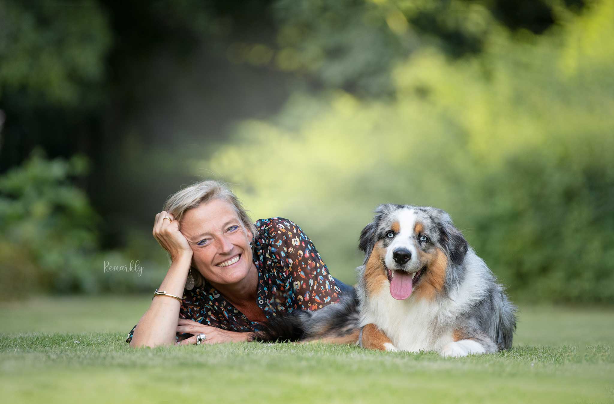 Remarkly Photography puppyshoot fotoshoot met hond Q Australische herder